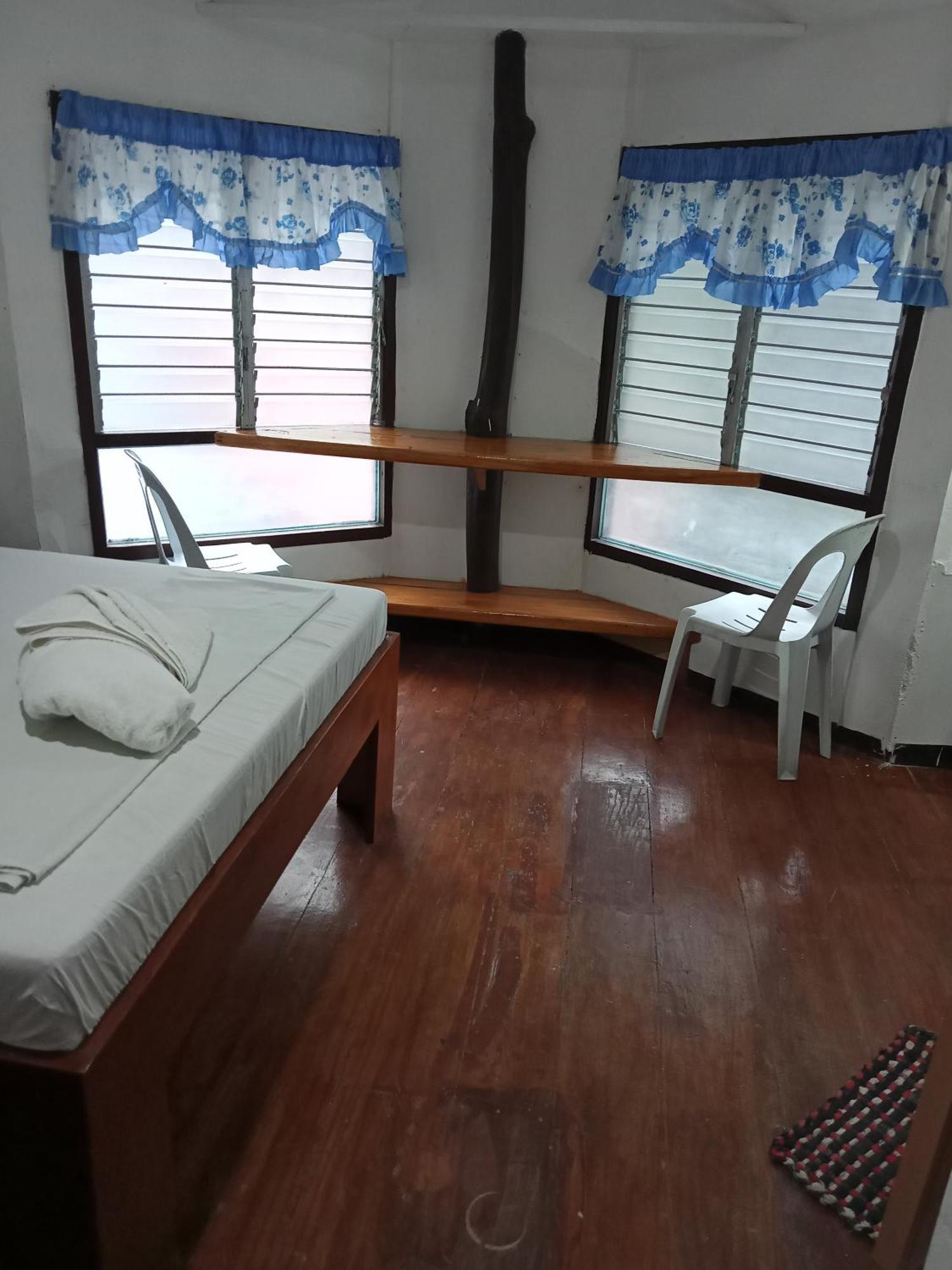 Czar'S Place Siquijor Εξωτερικό φωτογραφία